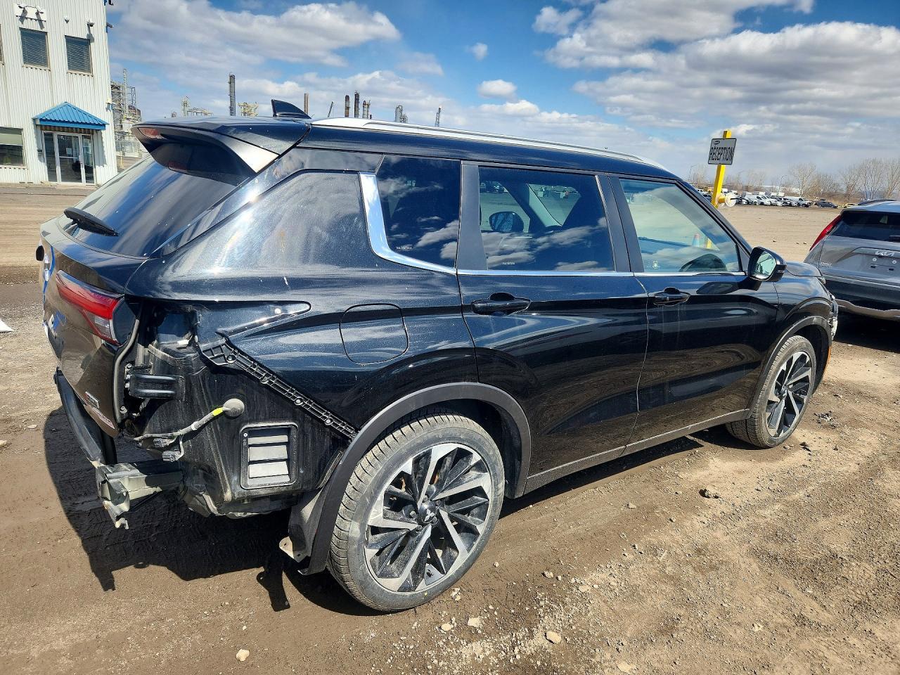 2022 MITSUBISHI outlander