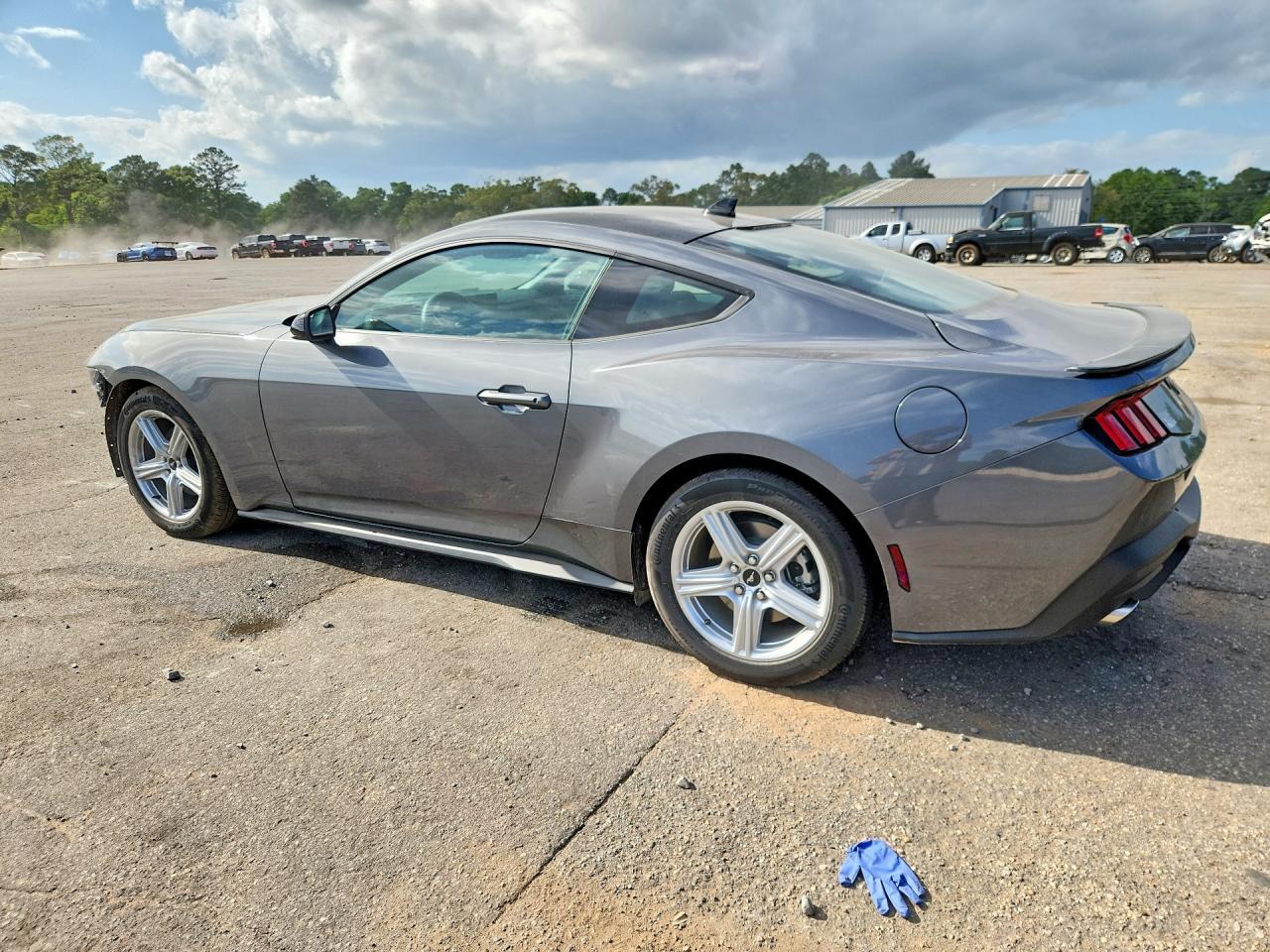2026 FORD MUSTANG