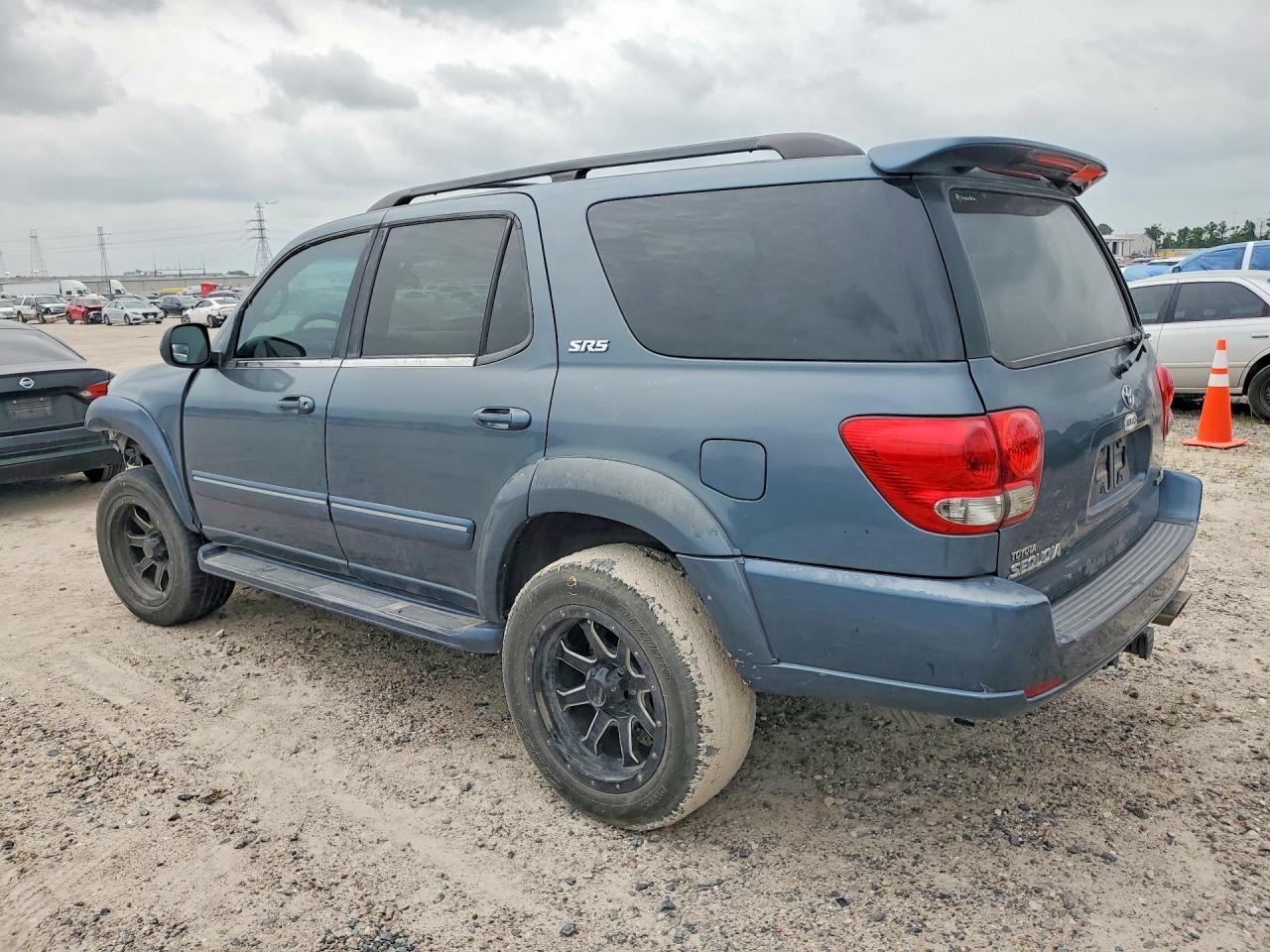 2006 TOYOTA Sequoia