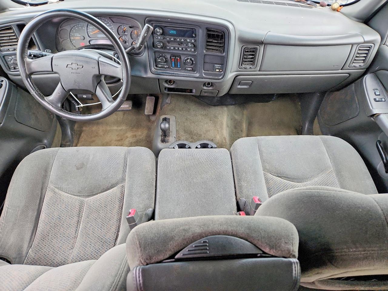 2004 CHEVROLET Silverado