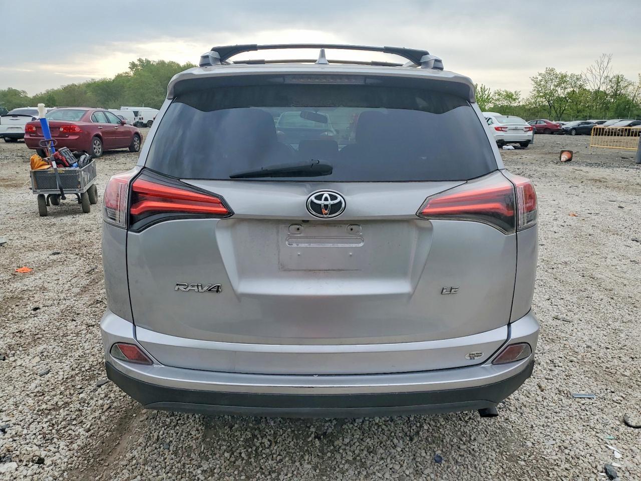 2016 TOYOTA RAV4
