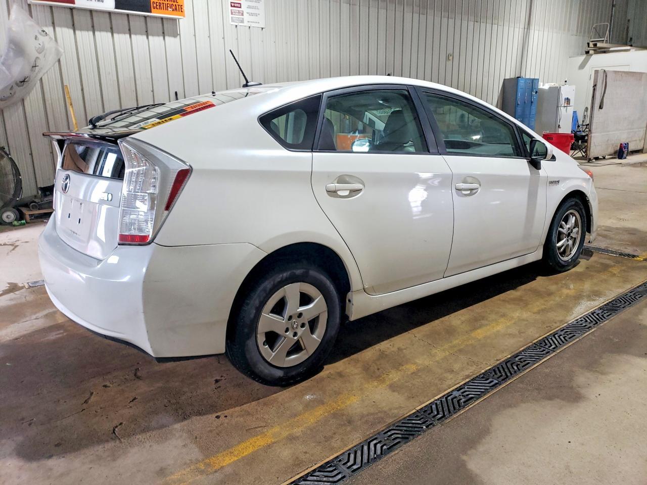 2010 TOYOTA PRIUS