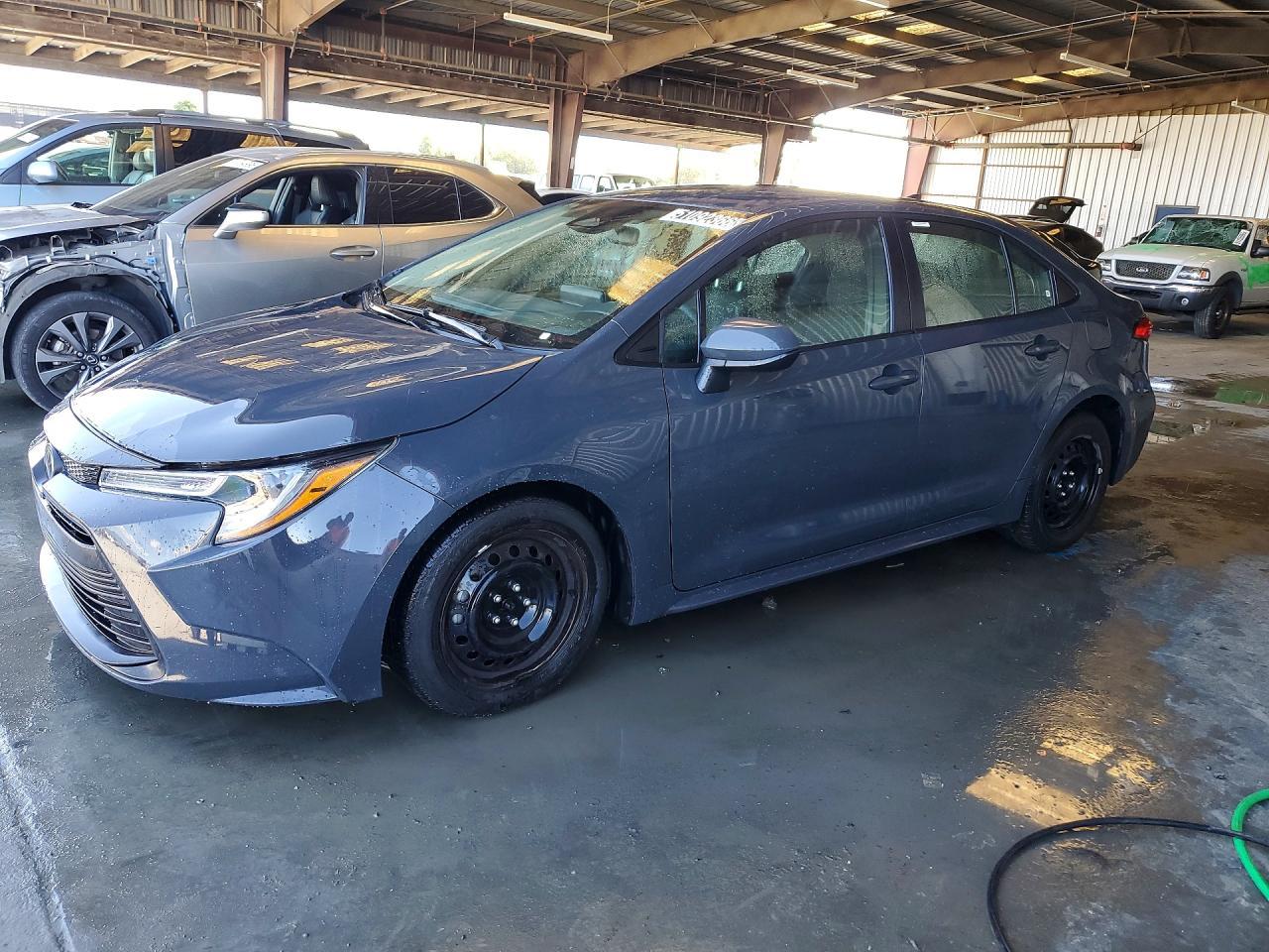 2025 TOYOTA COROLLA