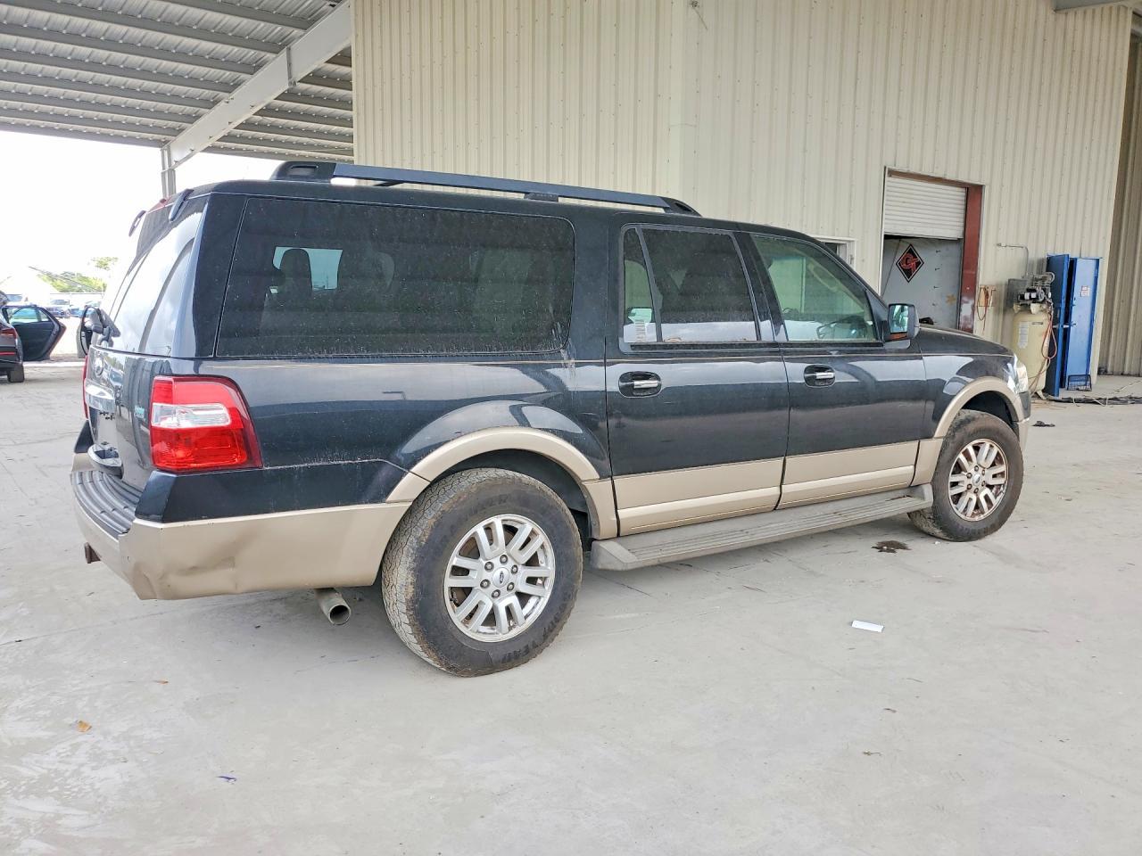 2014 FORD Expedition