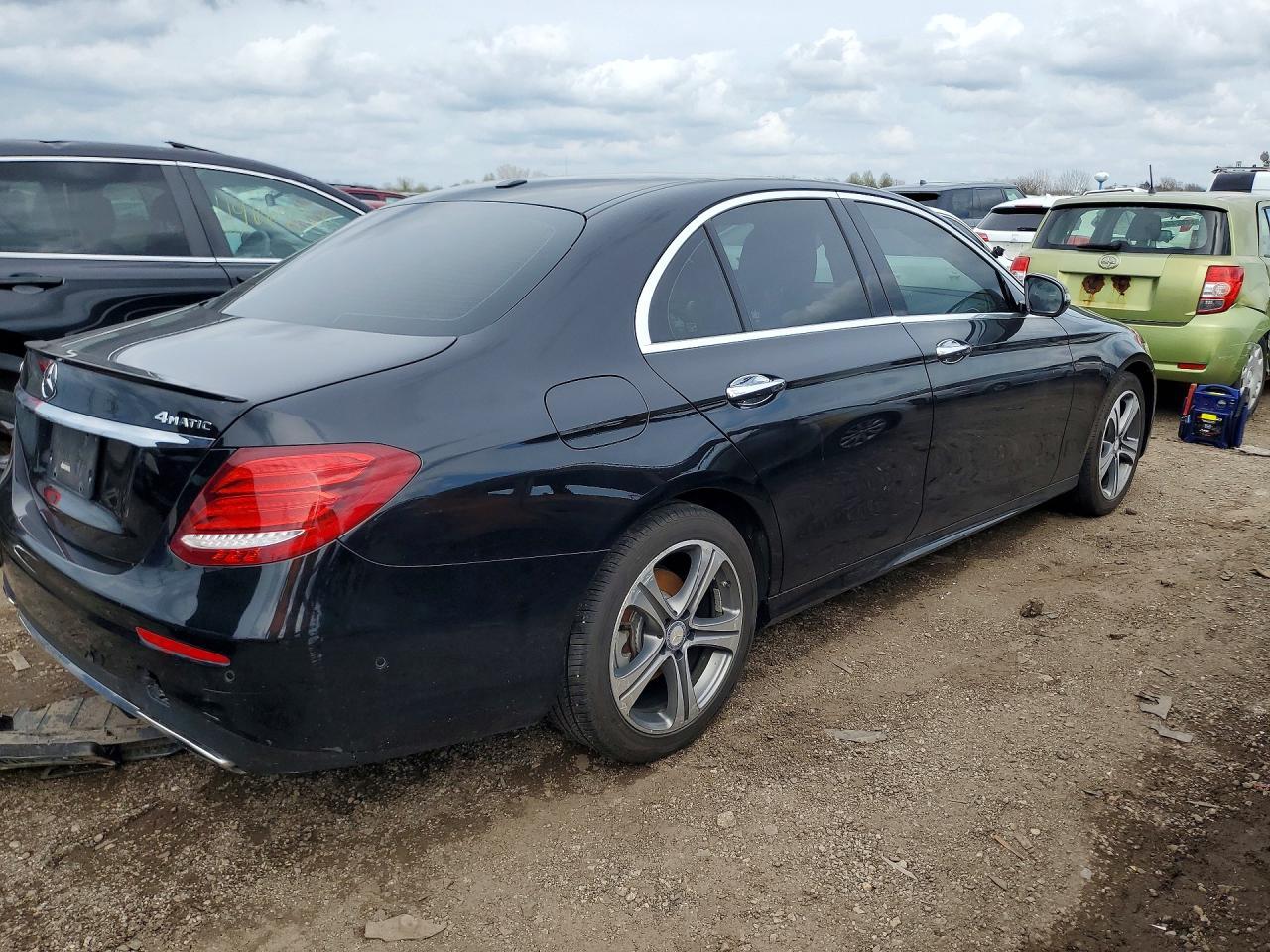 2017 MERCEDES-BENZ E-Class