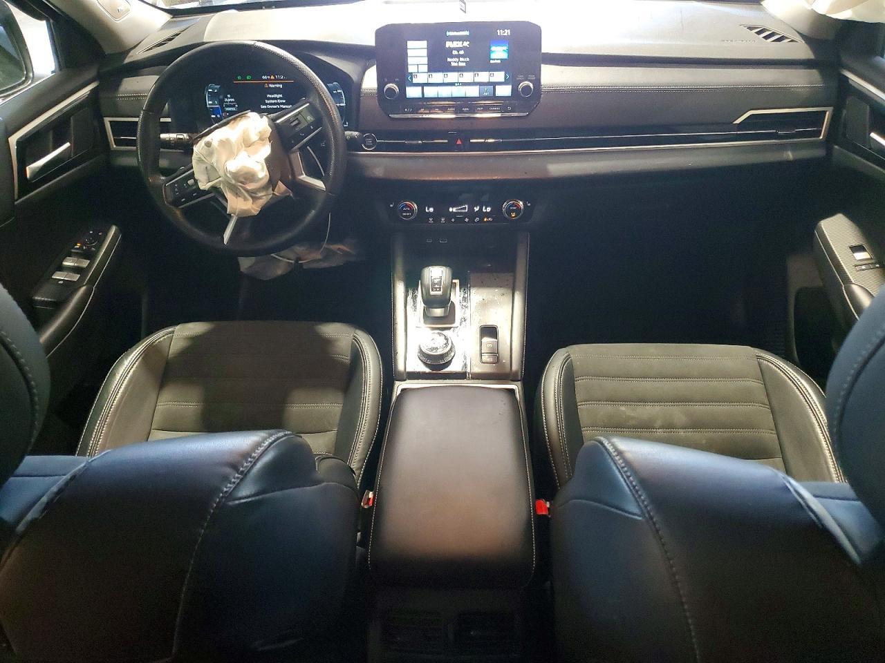 2023 MITSUBISHI outlander