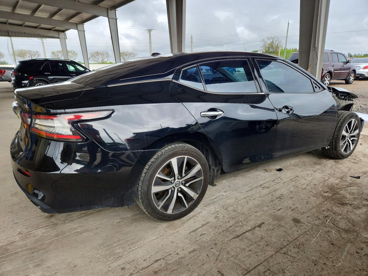 2019 NISSAN Maxima