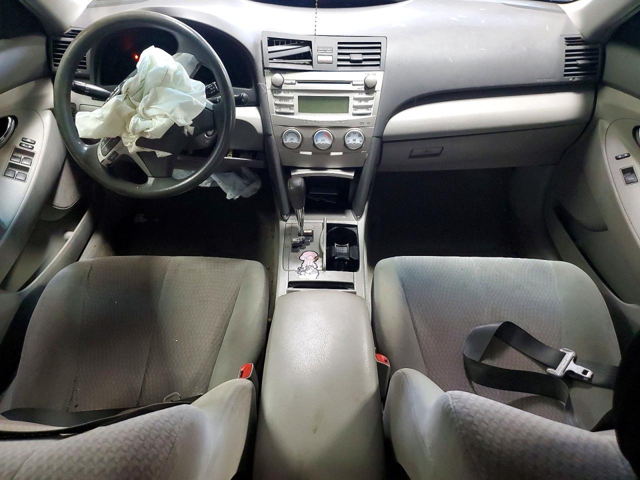 2010 TOYOTA CAMRY