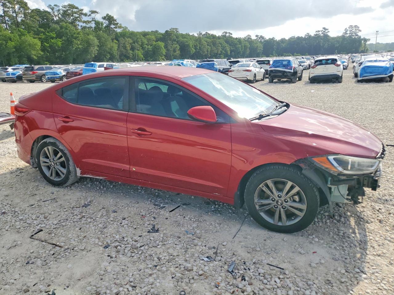 2017 HYUNDAI ELANTRA
