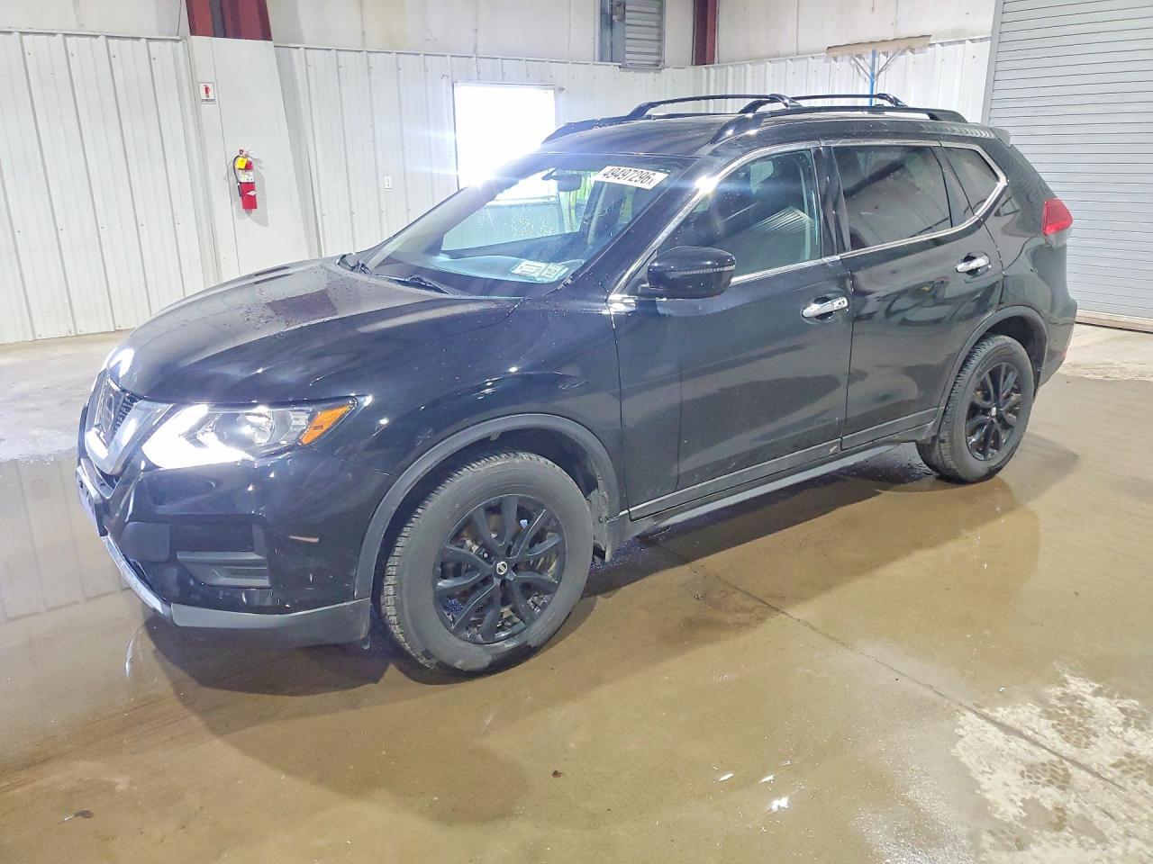 2017 NISSAN ROGUE