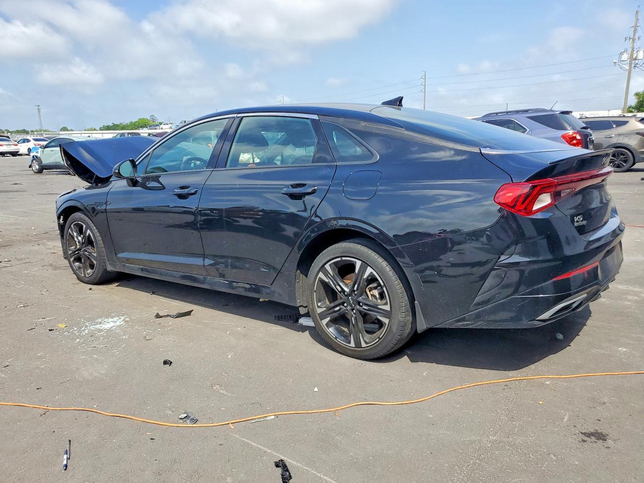 2023 KIA K5
