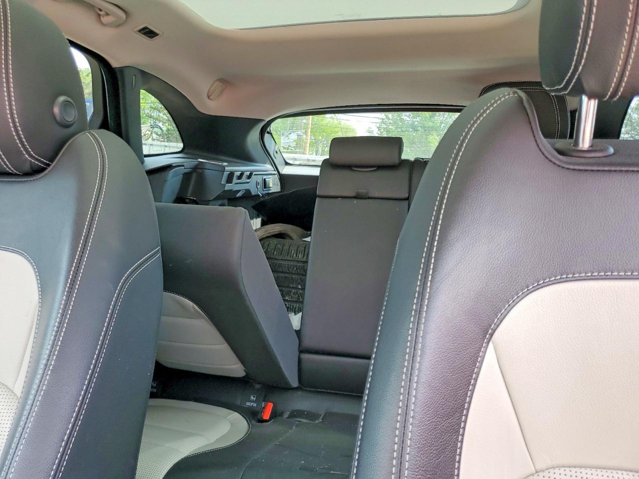 2017 JAGUAR F-Pace