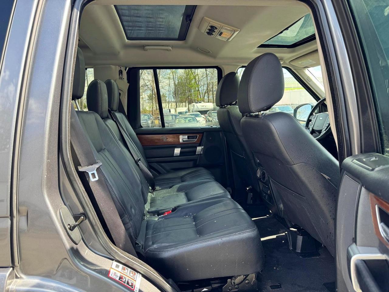 2016 LAND ROVER LR4