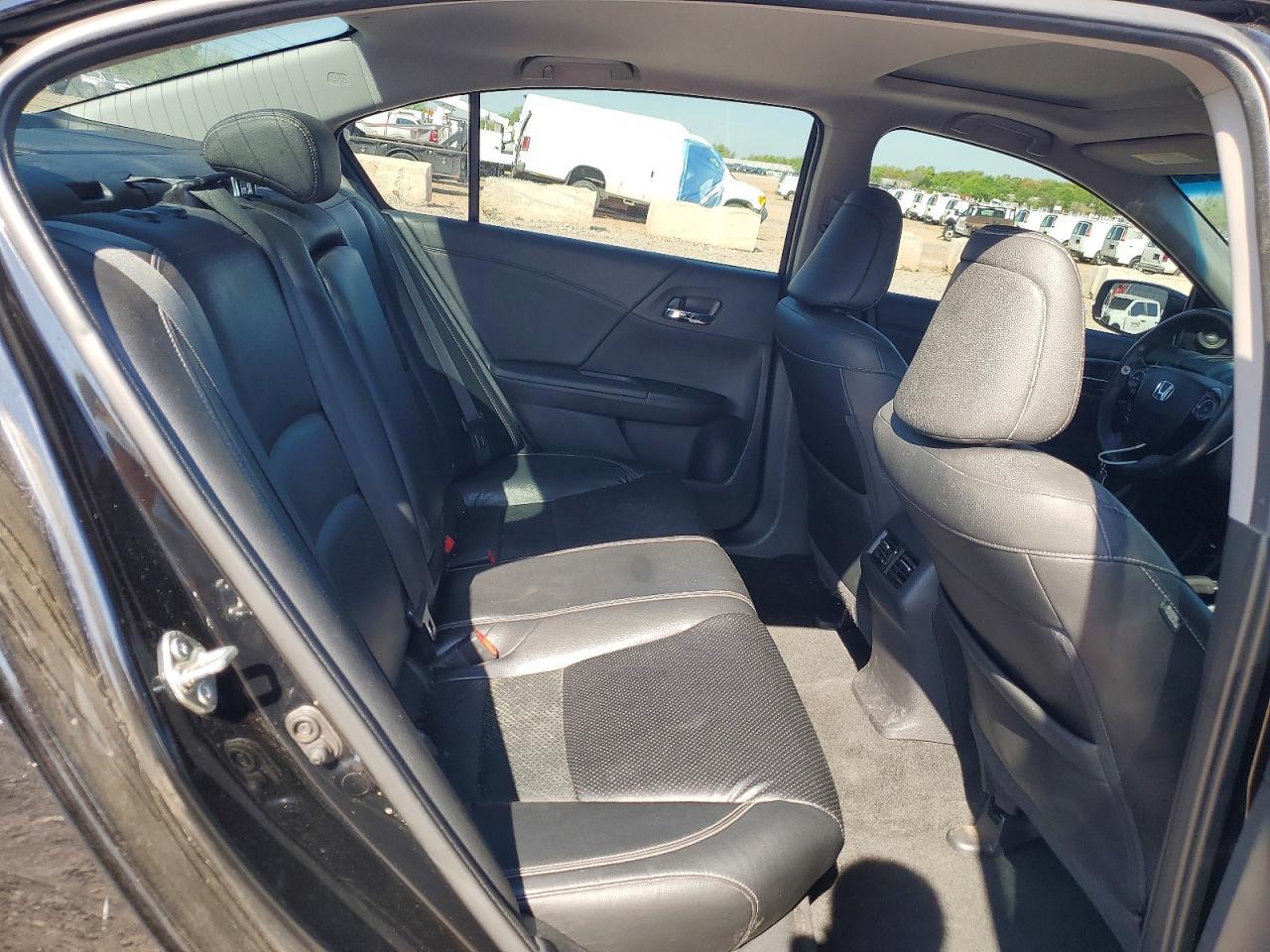2016 HONDA ACCORD