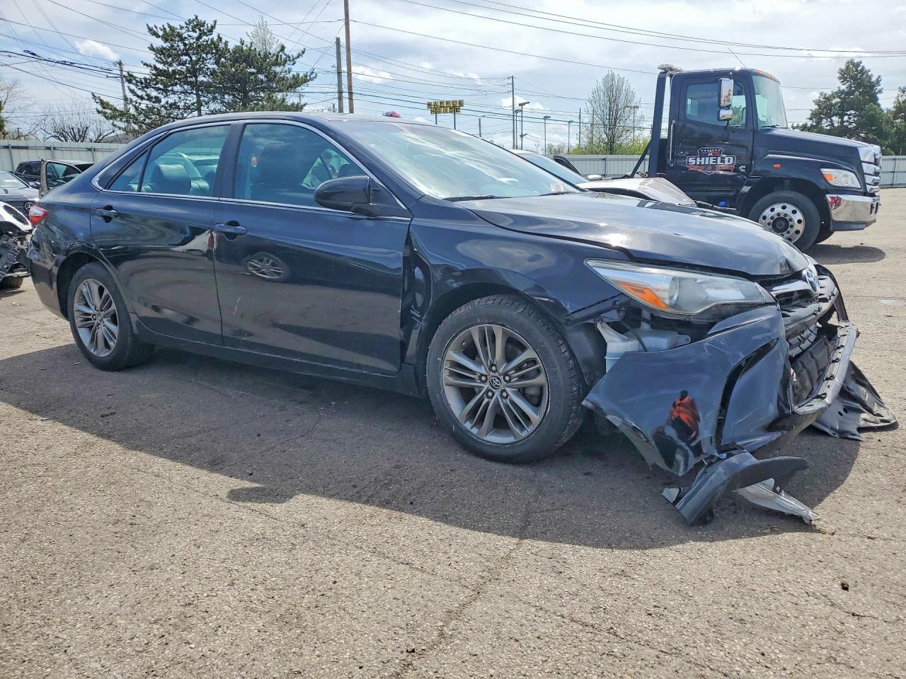 2015 TOYOTA CAMRY