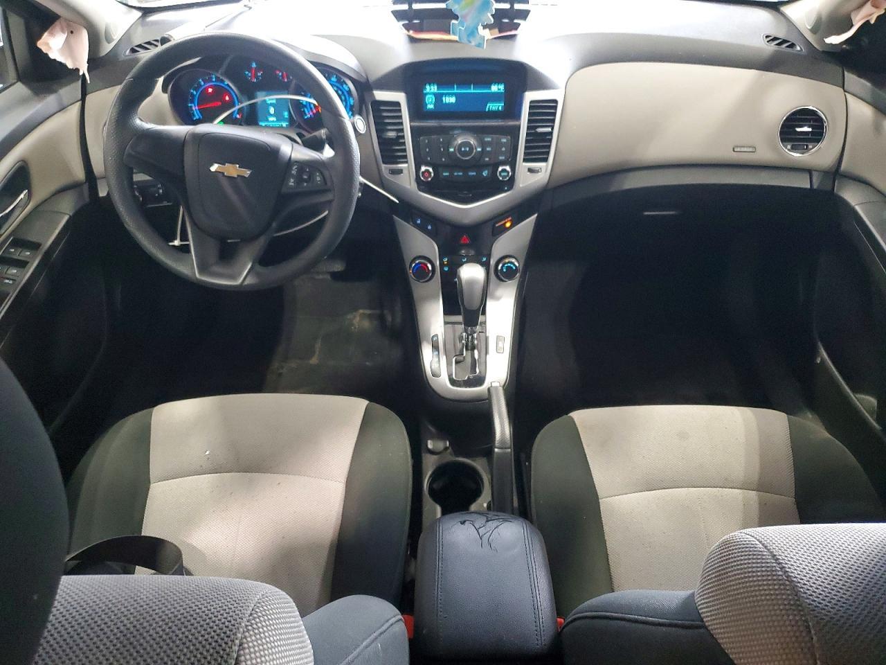 2011 CHEVROLET CRUZE