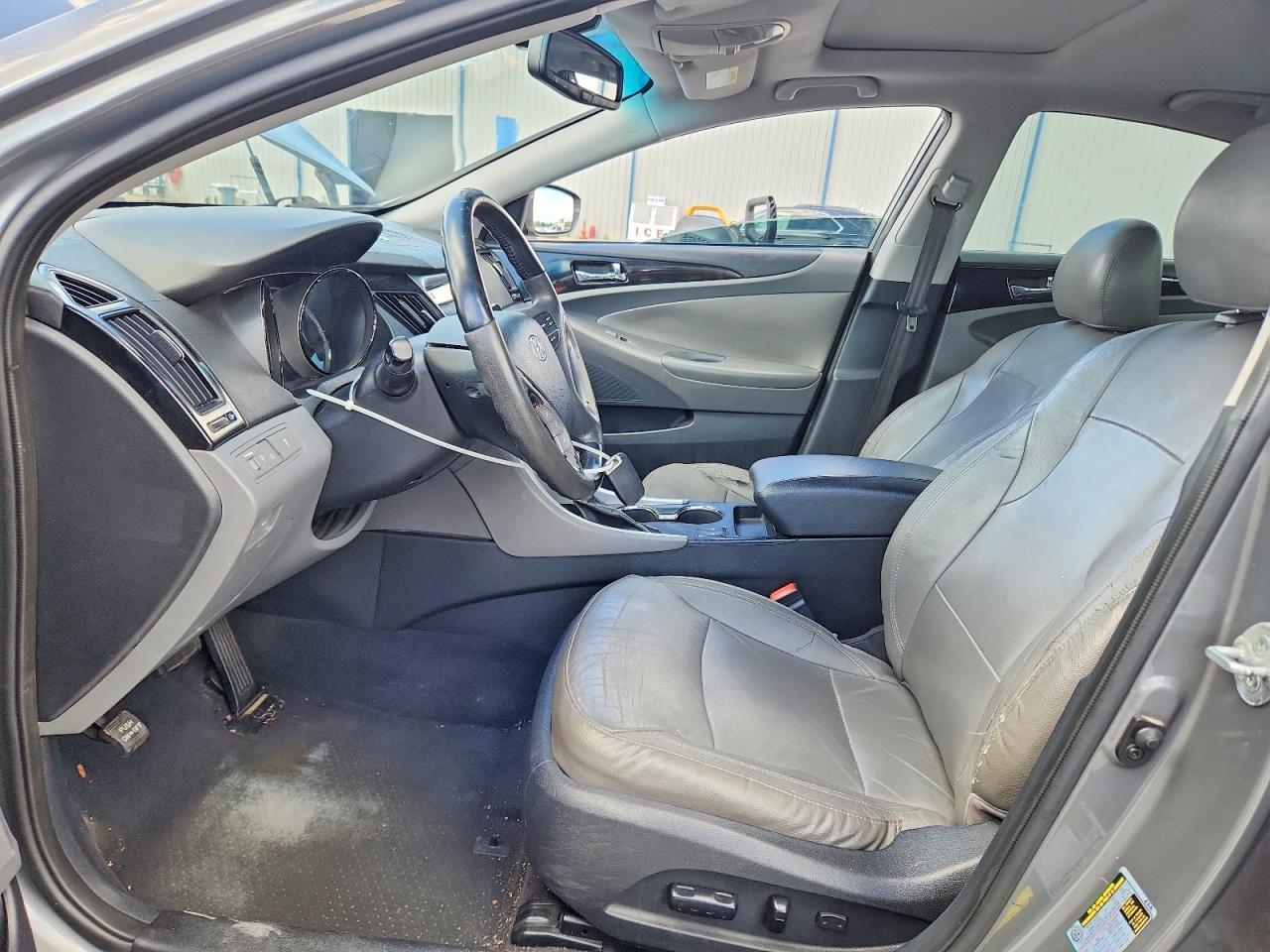 2013 HYUNDAI SONATA