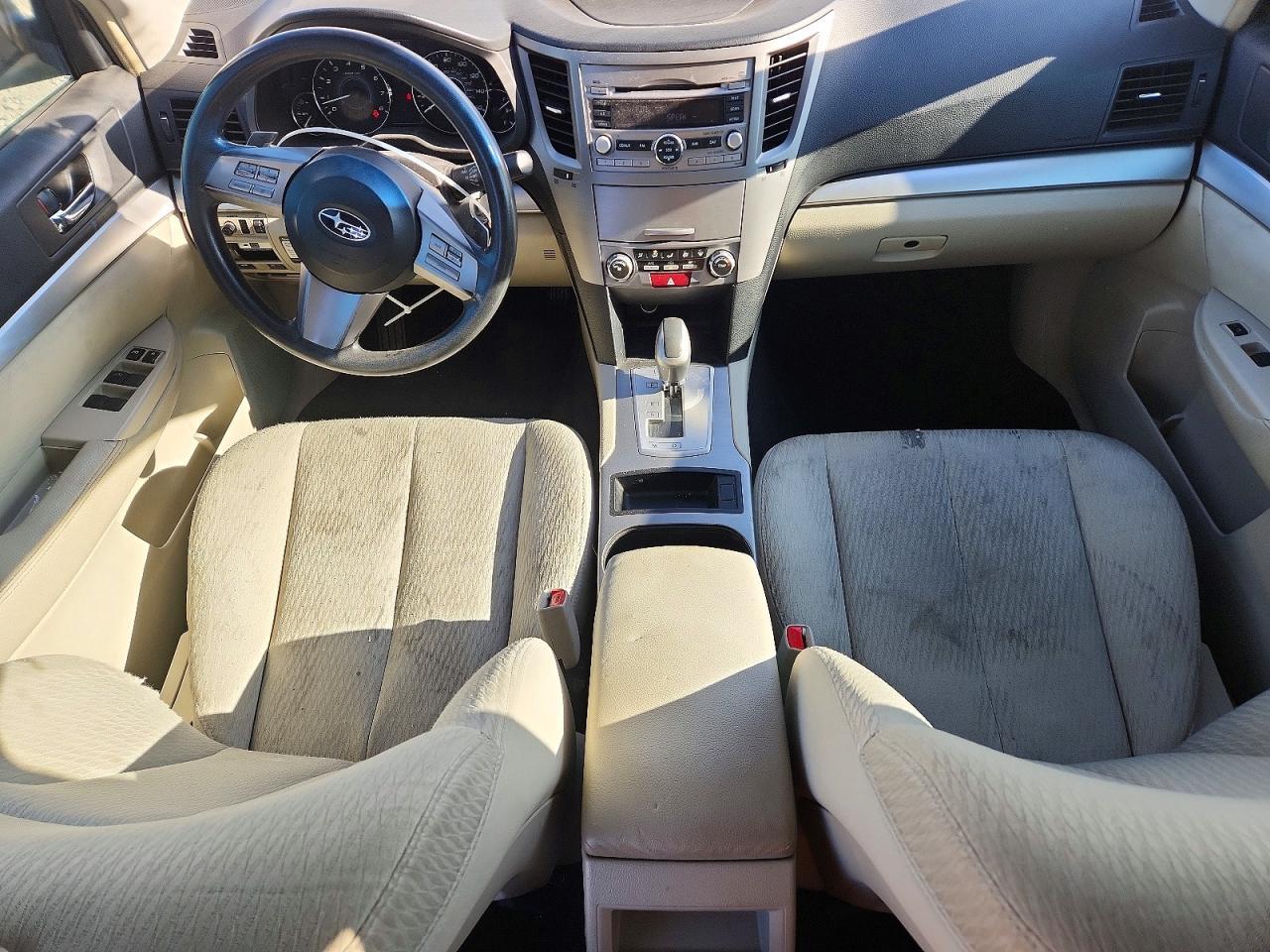 2010 SUBARU Legacy