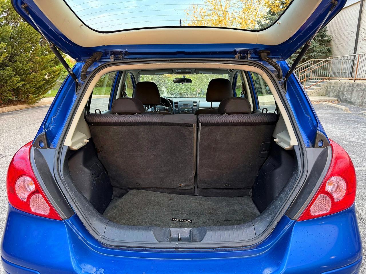2009 NISSAN VERSA