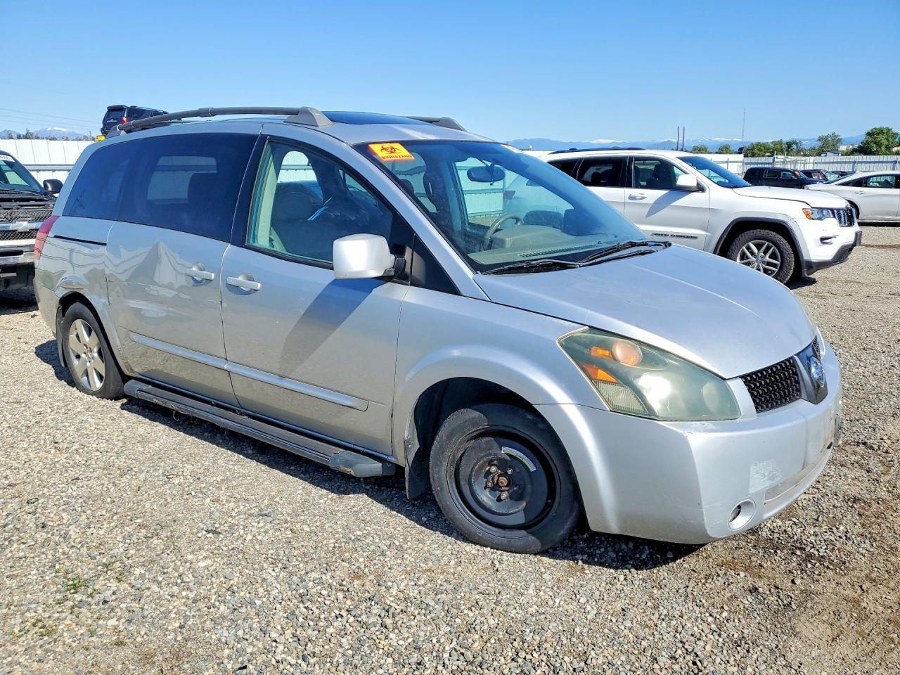2004 NISSAN Quest