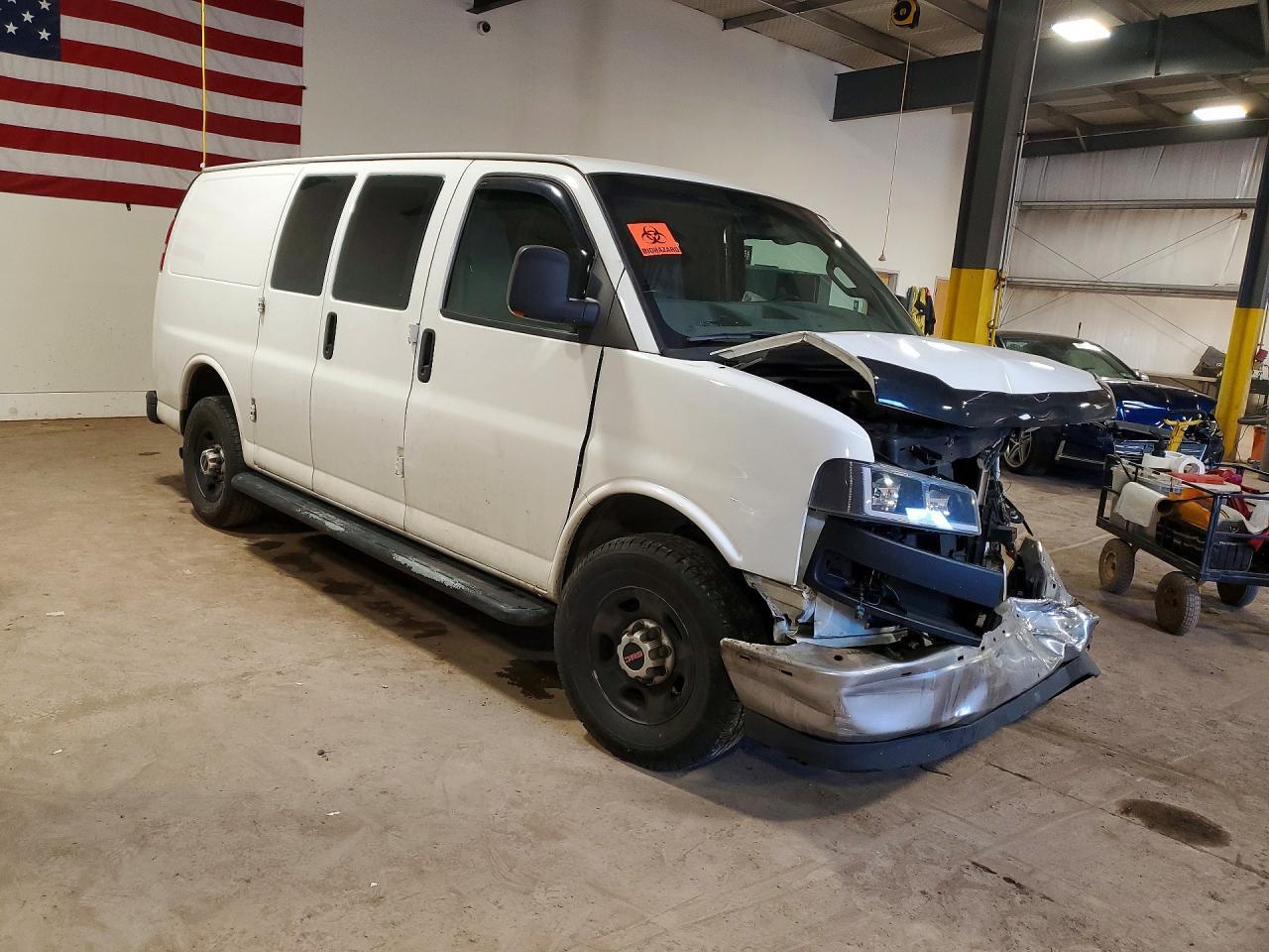 2017 GMC Savana