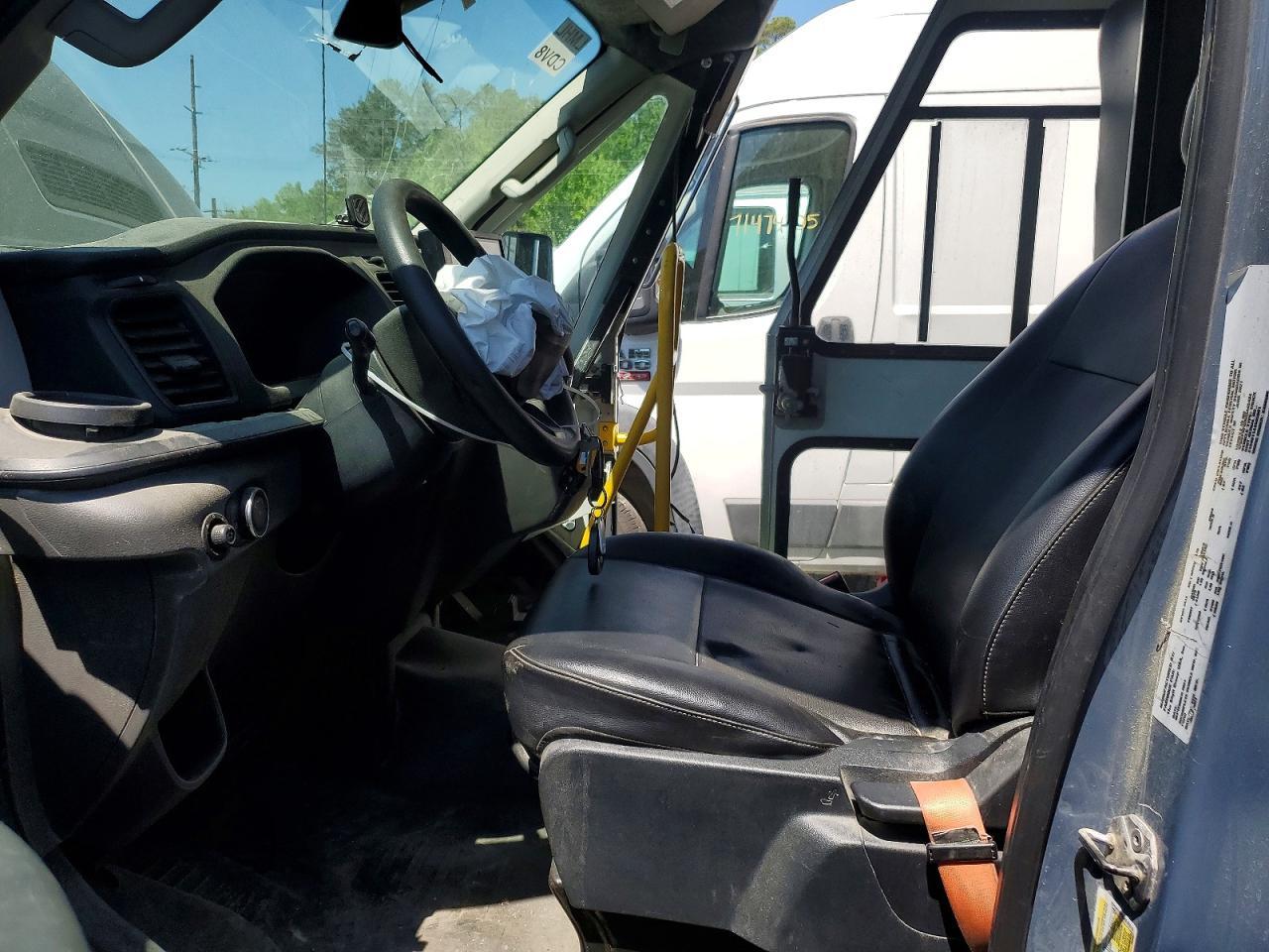 2021 FORD Transit