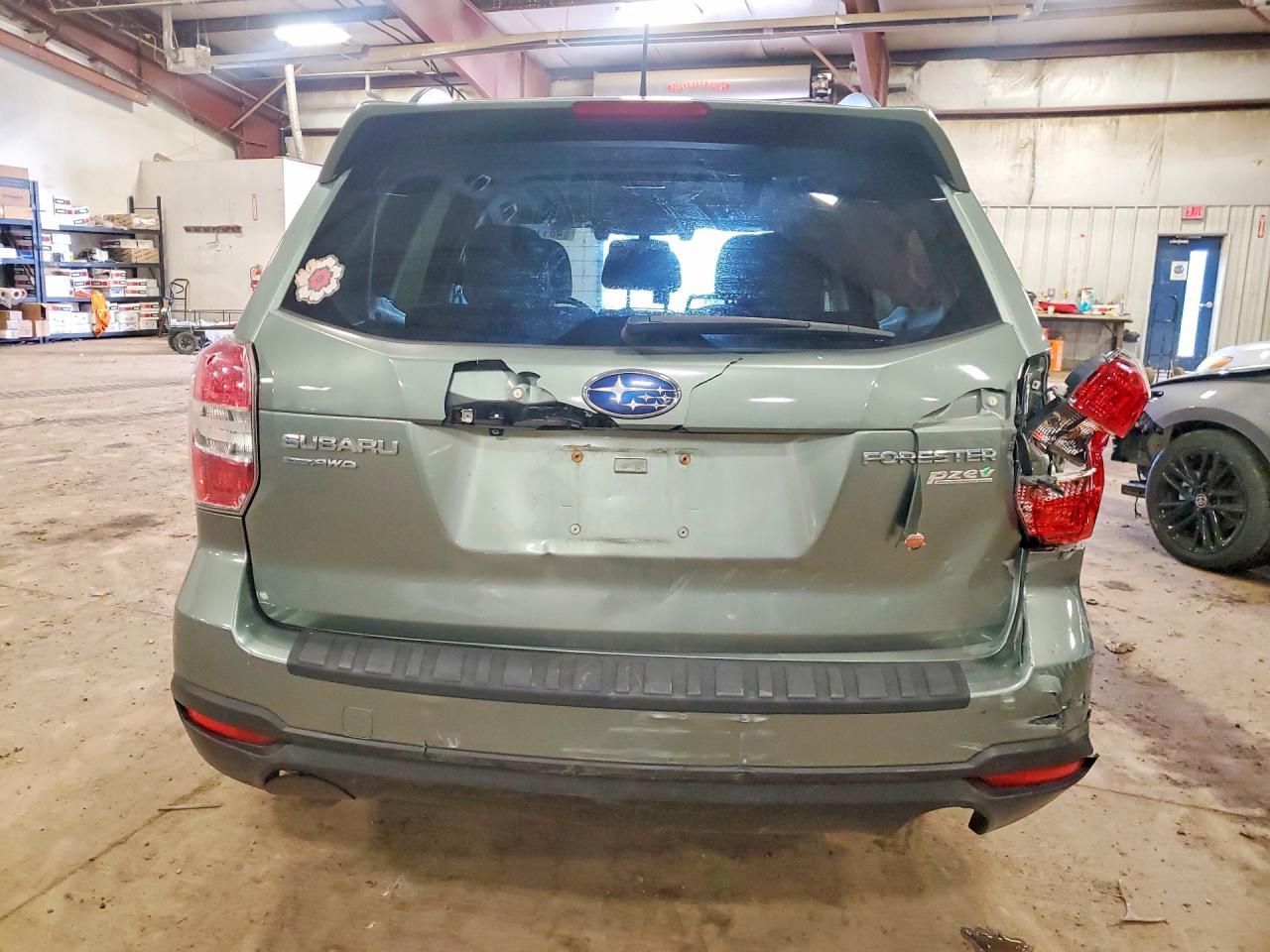 2015 SUBARU FORESTER