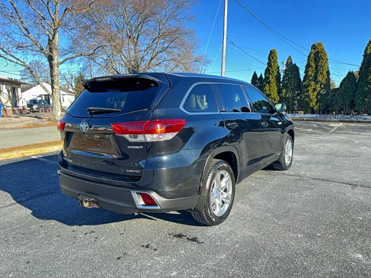2017 TOYOTA Highlander Hybrid