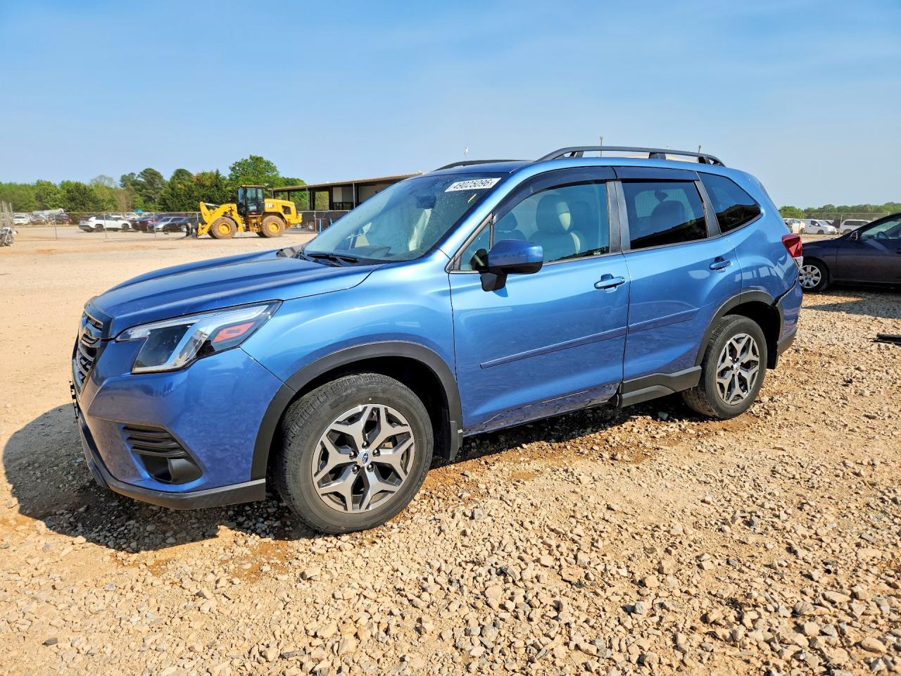 2022 SUBARU FORESTER