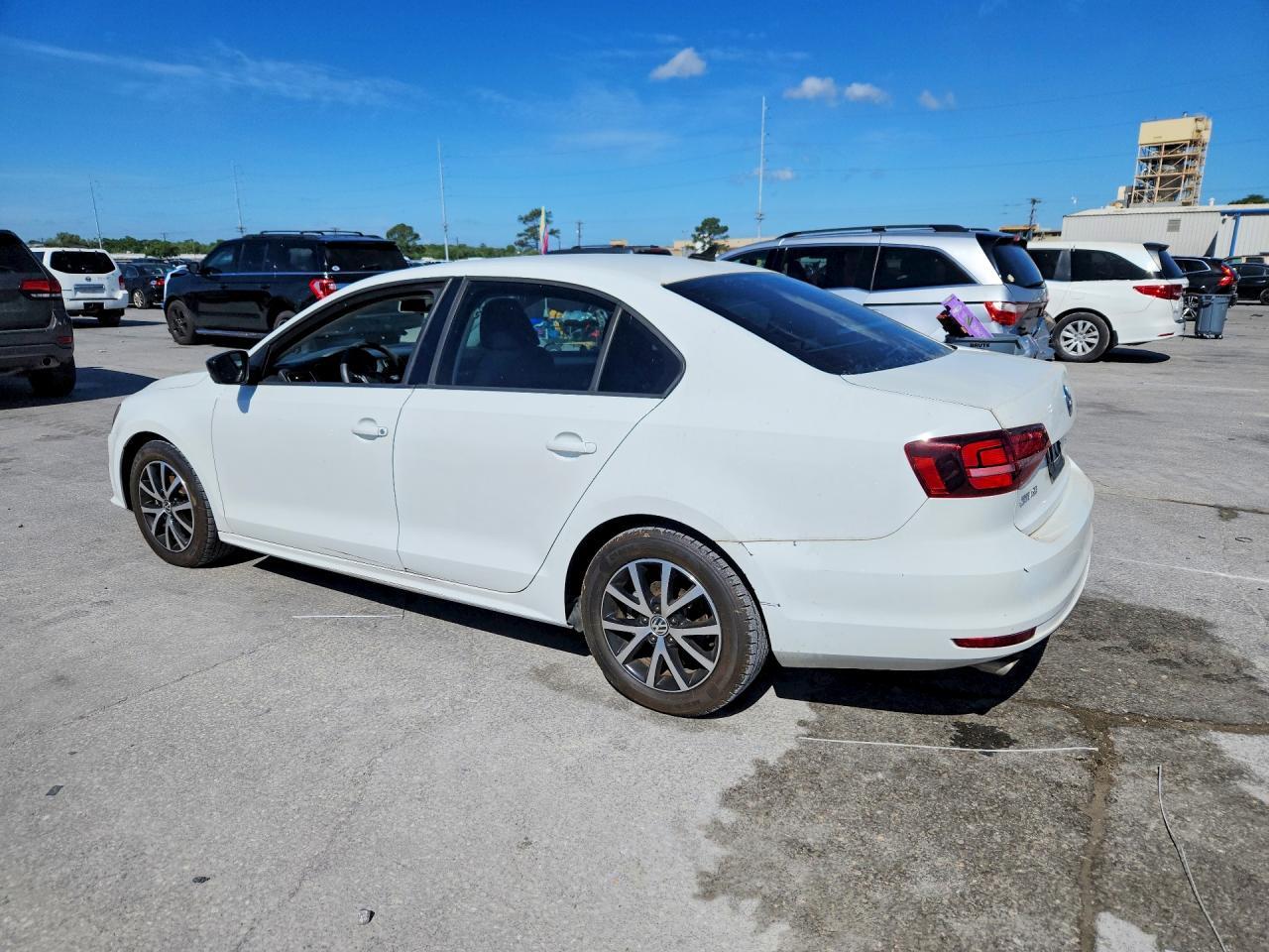 2016 VOLKSWAGEN JETTA