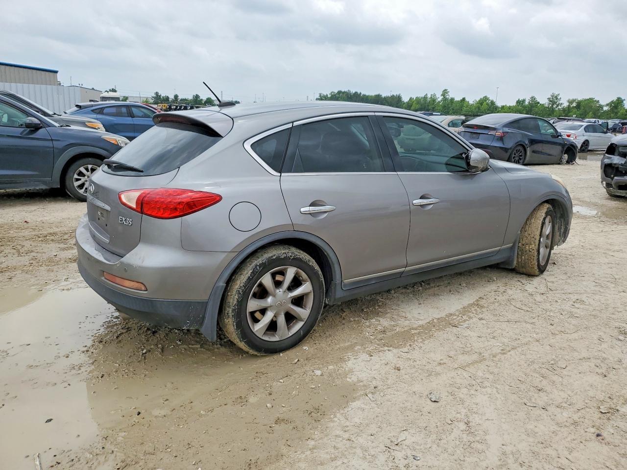 2008 INFINITI EX35