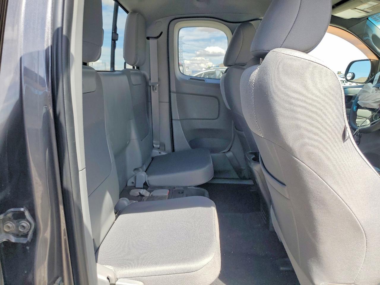 2012 TOYOTA TACOMA