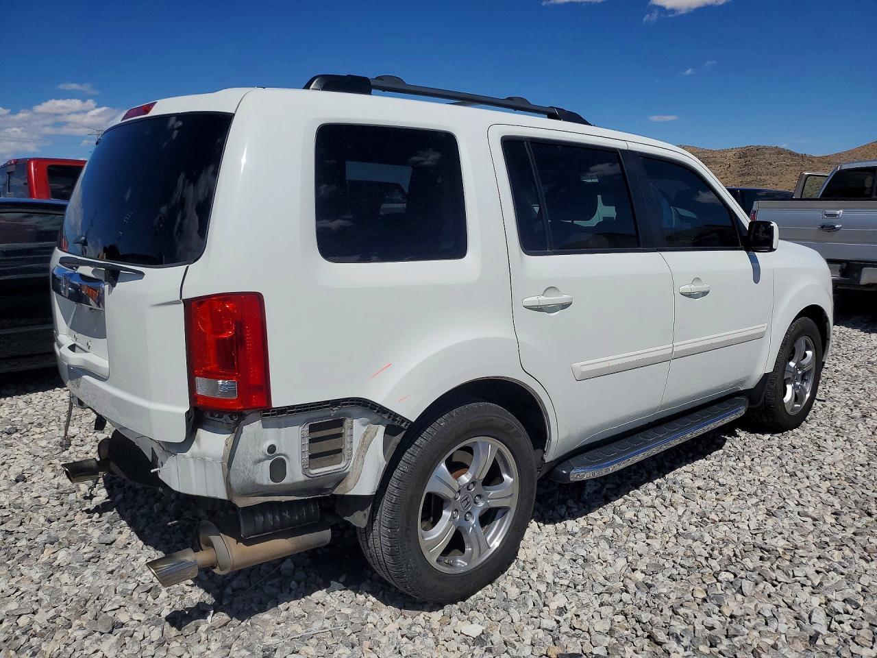 2015 HONDA PILOT