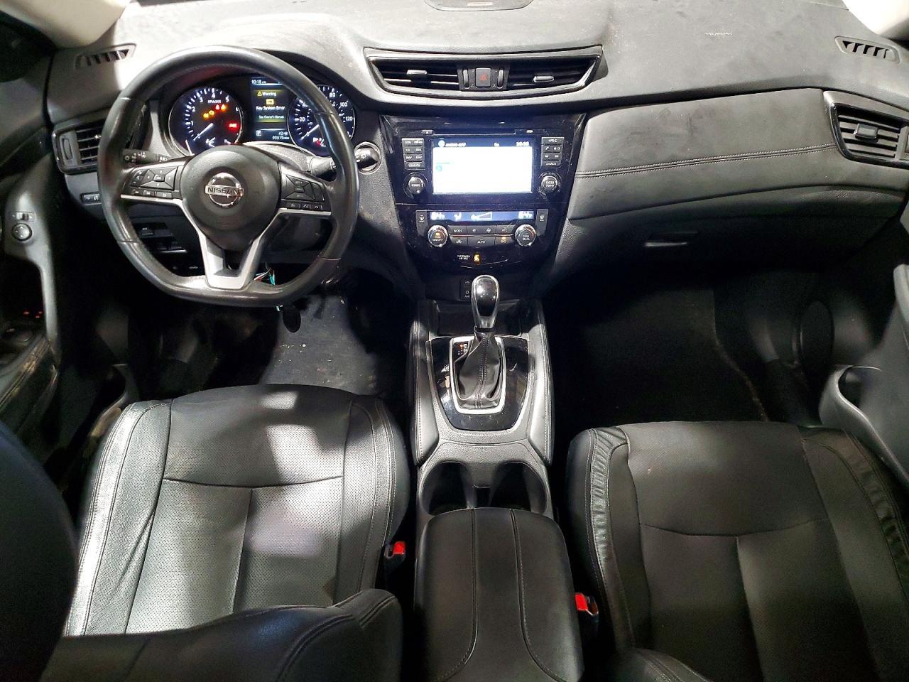 2017 NISSAN ROGUE