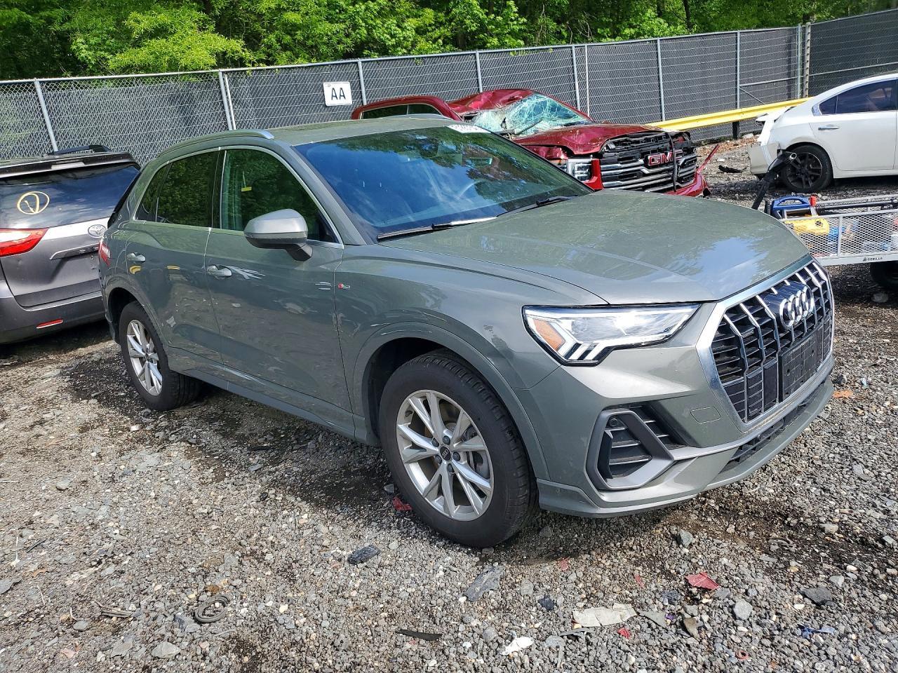 2025 AUDI Q3