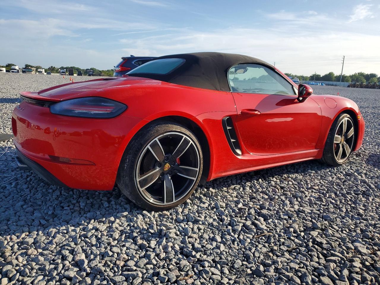 2017 PORSCHE Boxster