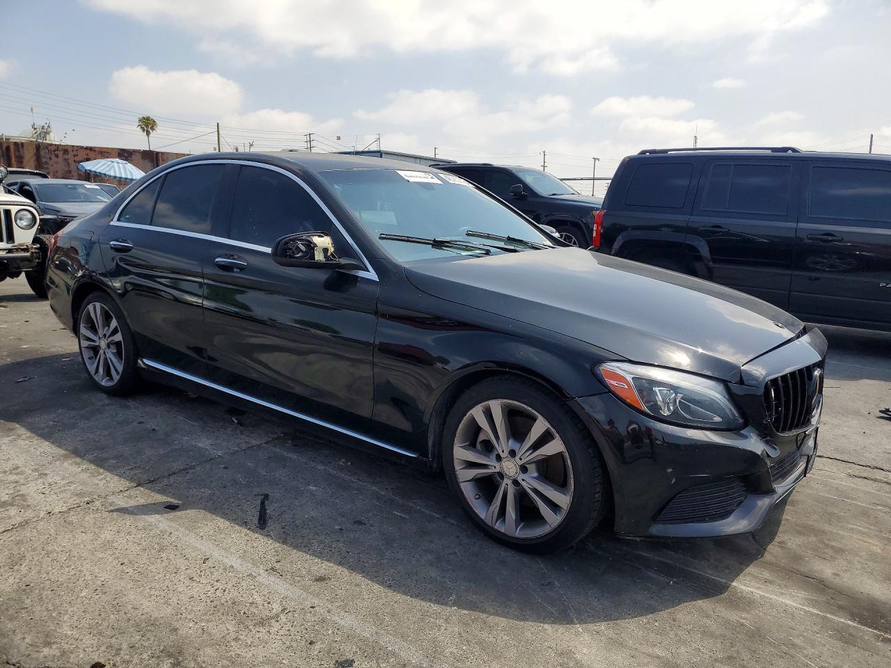 2015 MERCEDES-BENZ C-CLASS