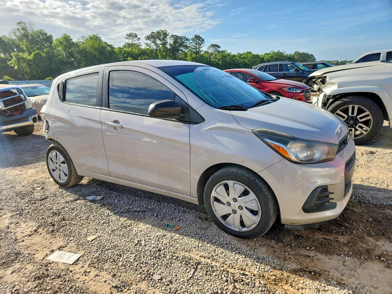 2017 CHEVROLET Spark