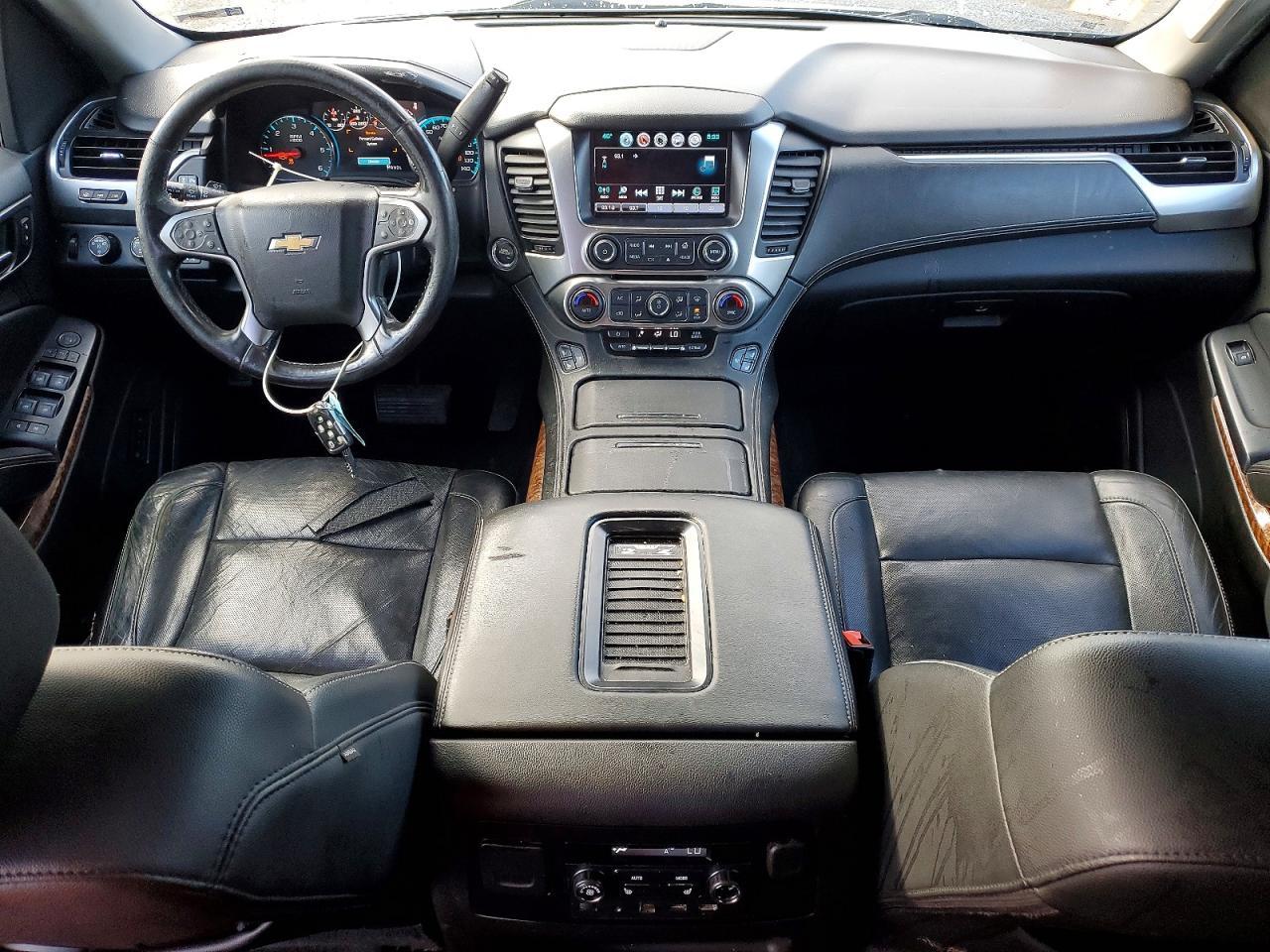 2017 CHEVROLET Suburban