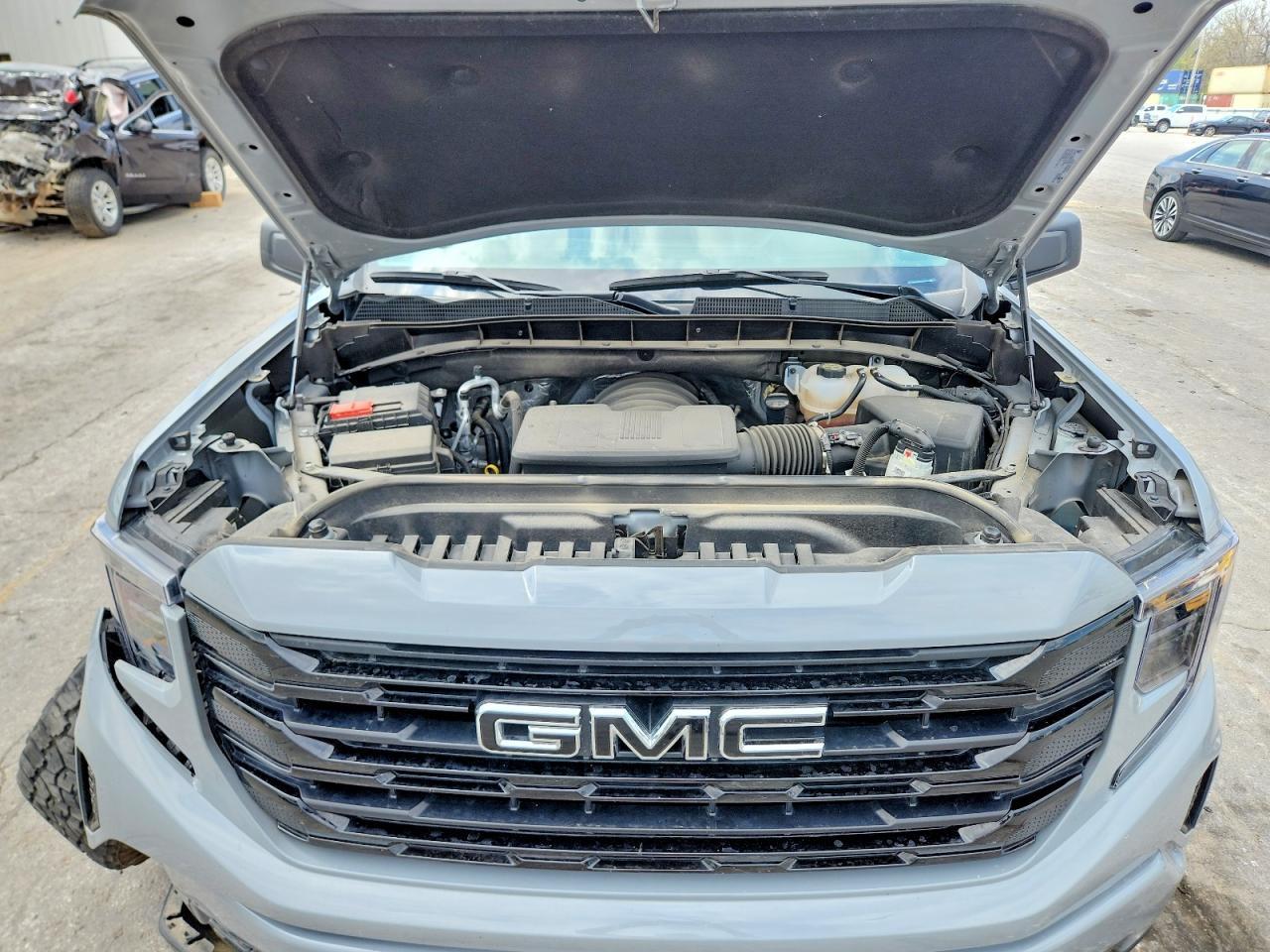 2024 GMC Sierra