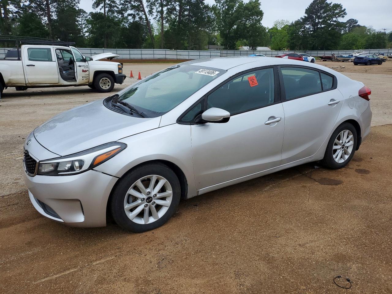2017 KIA FORTE