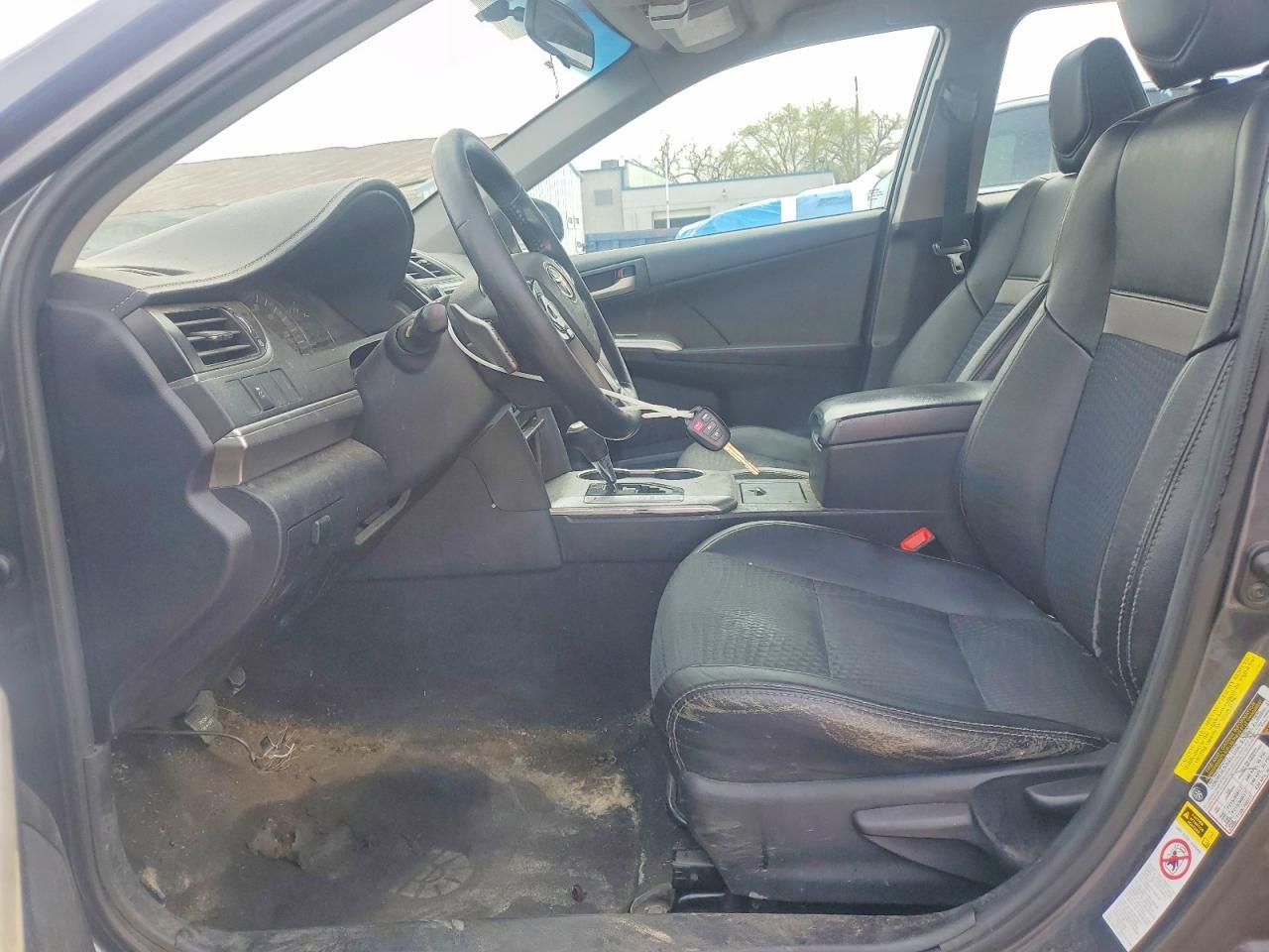 2012 TOYOTA CAMRY