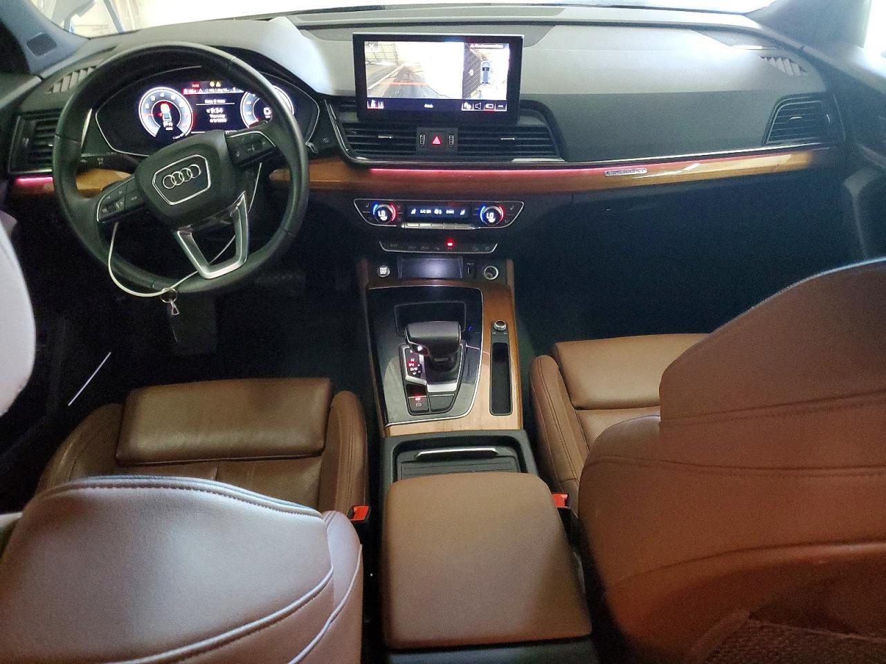 2021 AUDI Q5