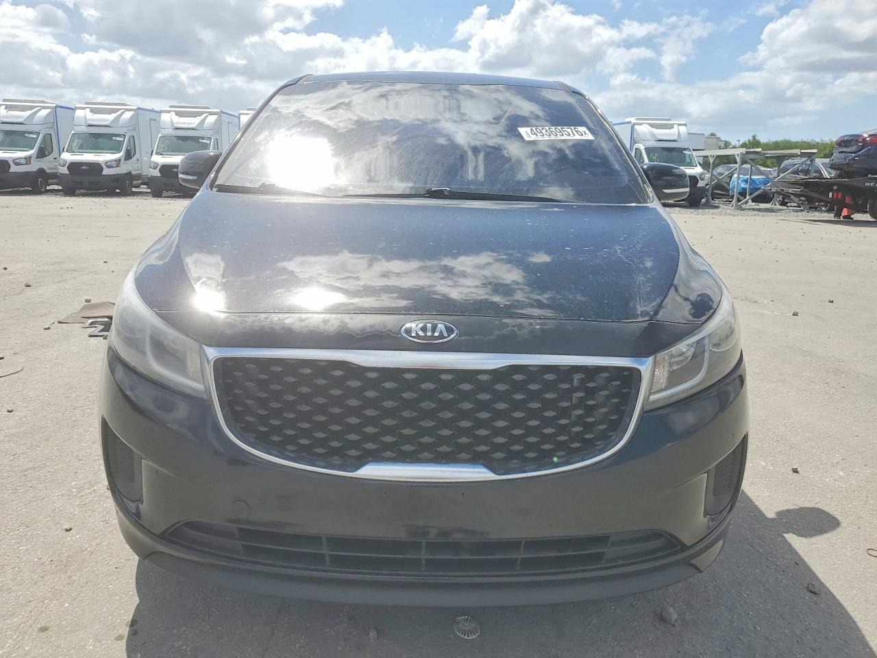 2016 KIA SEDONA