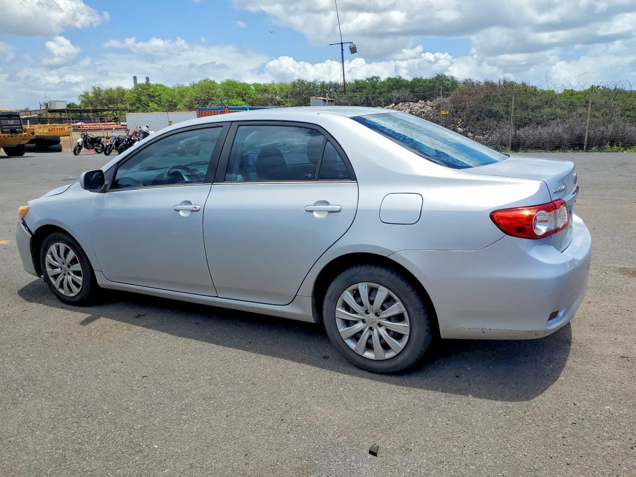 2013 TOYOTA COROLLA