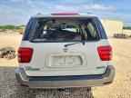 2004 TOYOTA Sequoia