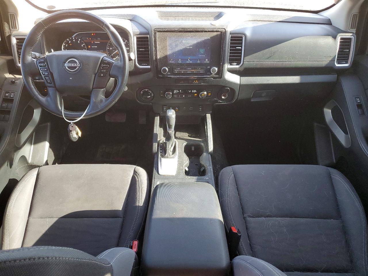 2022 NISSAN Frontier