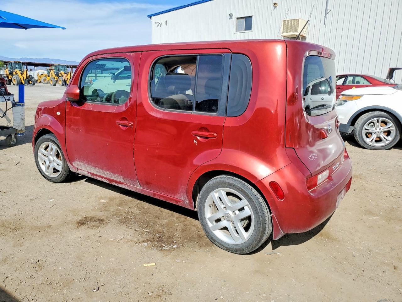 2014 NISSAN CUBE