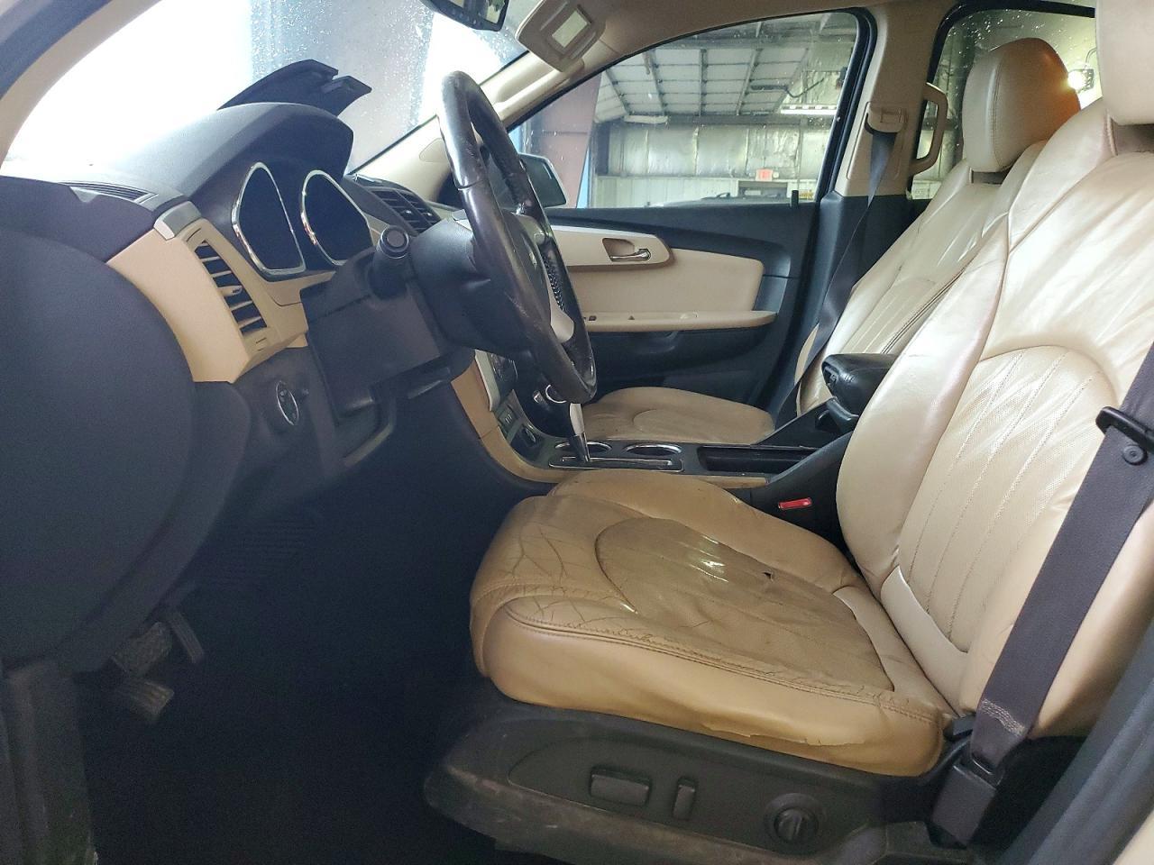 2010 CHEVROLET TRAVERSE