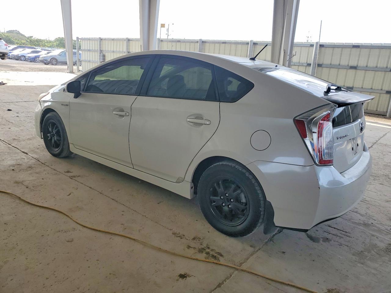 2014 TOYOTA PRIUS